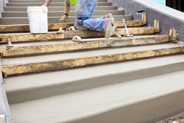 Concrete Steps Pouring in Lake Stevens