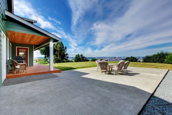 Backyard Concrete Paving in Lake Stevens