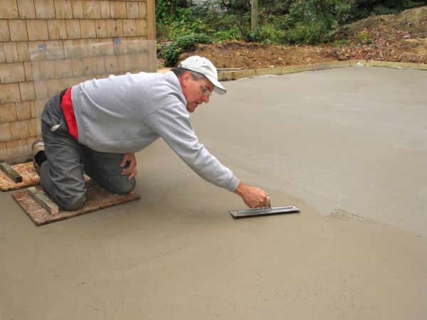 Flat Concrete Installation in Lake Stevens